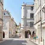 Bed & Breakfast Cour Des Dames La Rochelle (Charente-Maritime)