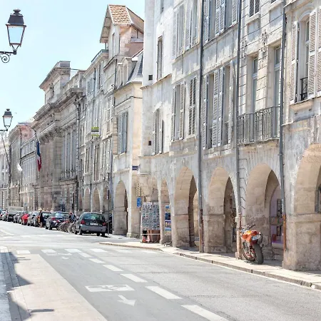 Cour Des Dames Panzió La Rochelle (Charente-Maritime)
