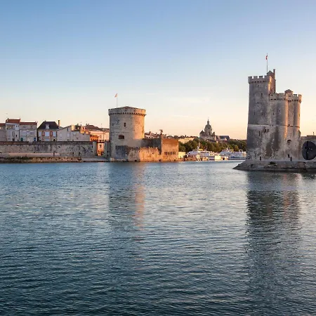 Panzió Cour Des Dames La Rochelle (Charente-Maritime)