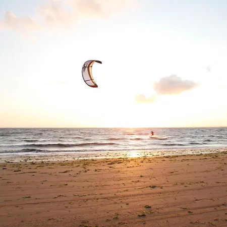 Oda ve Kahvaltı Cour Des Dames 4*