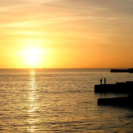 Bed & Breakfast Cour Des Dames 4*