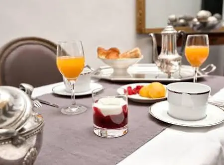Cour Des Dames Couette-café La Rochelle (Charente-Maritime)