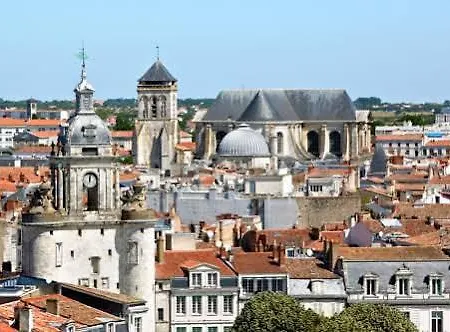Cour Des Dames 4*